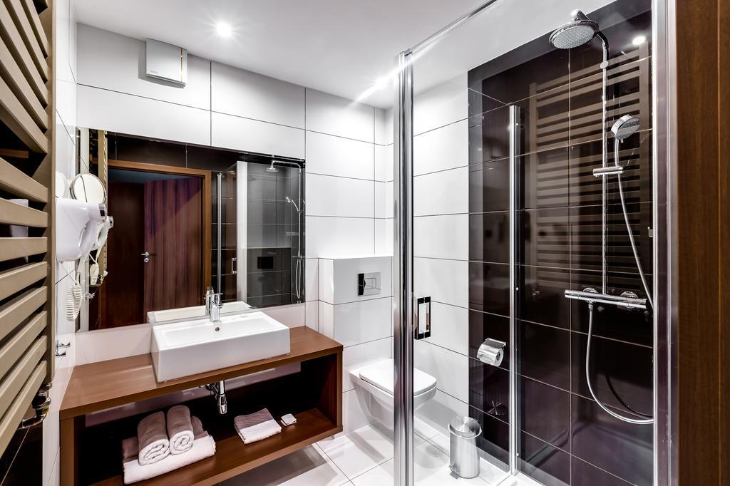 Hotel Konradowka Wellness & Spa - 300 Metrow Do Centrum Karpacz Room photo